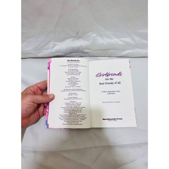Girlfriends The Best Friends Collection Paperback Book by Blue Mountain Arts - Picture 8 of 11